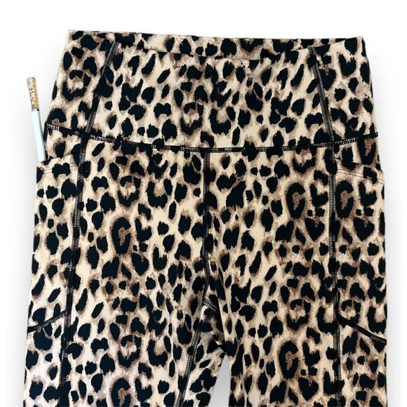 Victorias Secret Size 8 Leopard Moisture Wicking 4-Way Stretch Leggings … - Picture 2 of 5